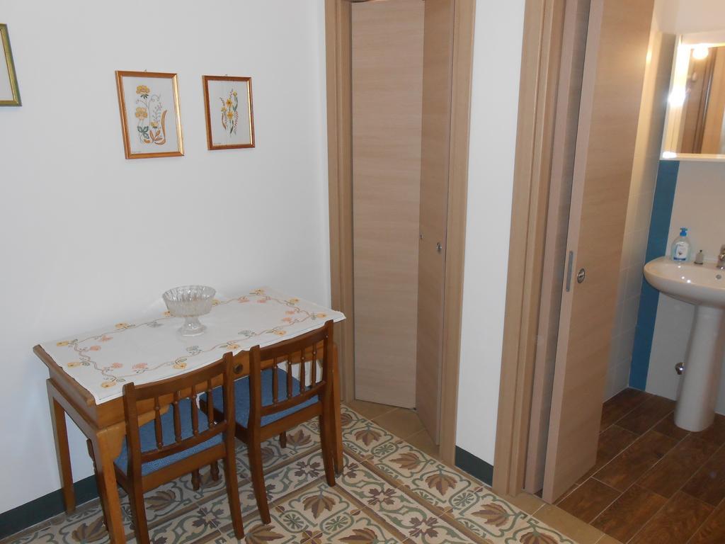 B&B A Casa Della Nonna Uccia Nardò Rom bilde